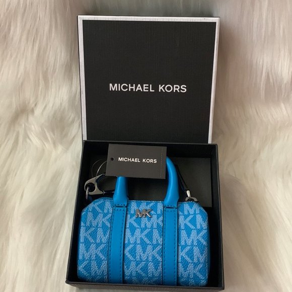 MICHAEL KORS Signature Micro Duffle Coin Purse Key Ring in Perfect Sky Blue - Picture 1 of 3